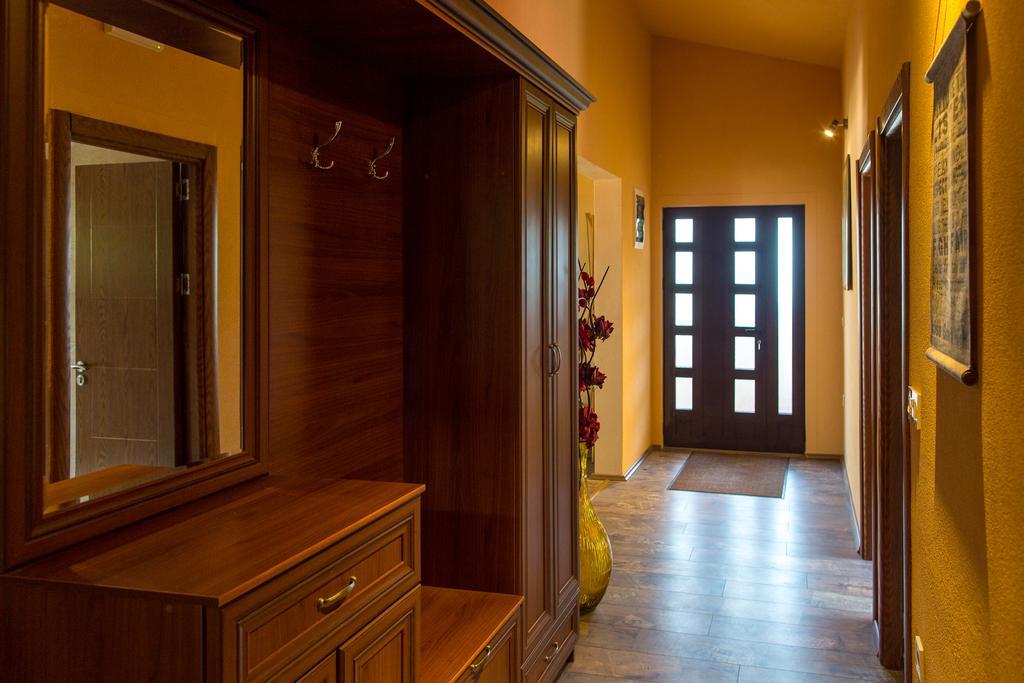 Apartment Bambo Tre Sorrele Kotor Exterior photo